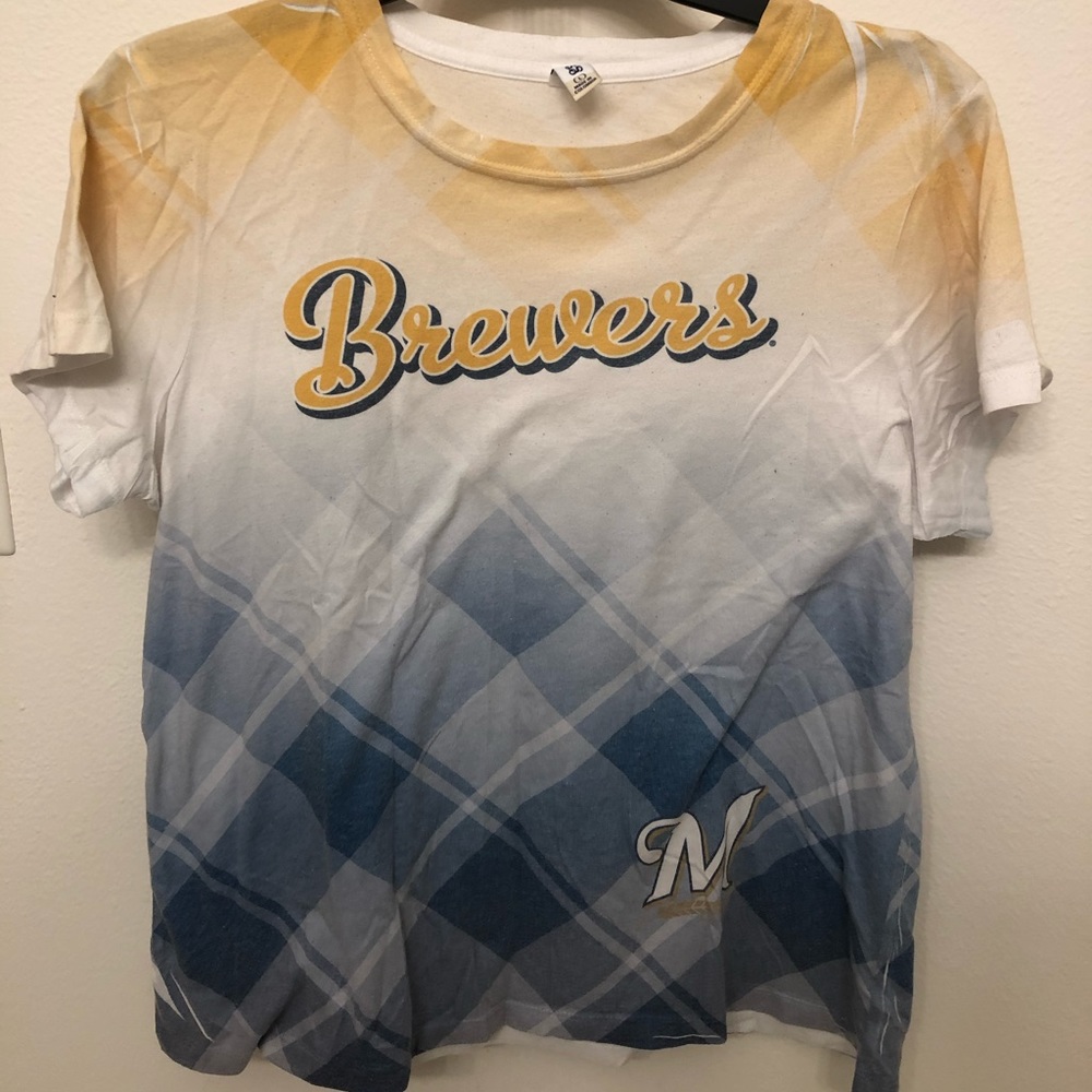 Milwaukee Brewers yellow and blue tee